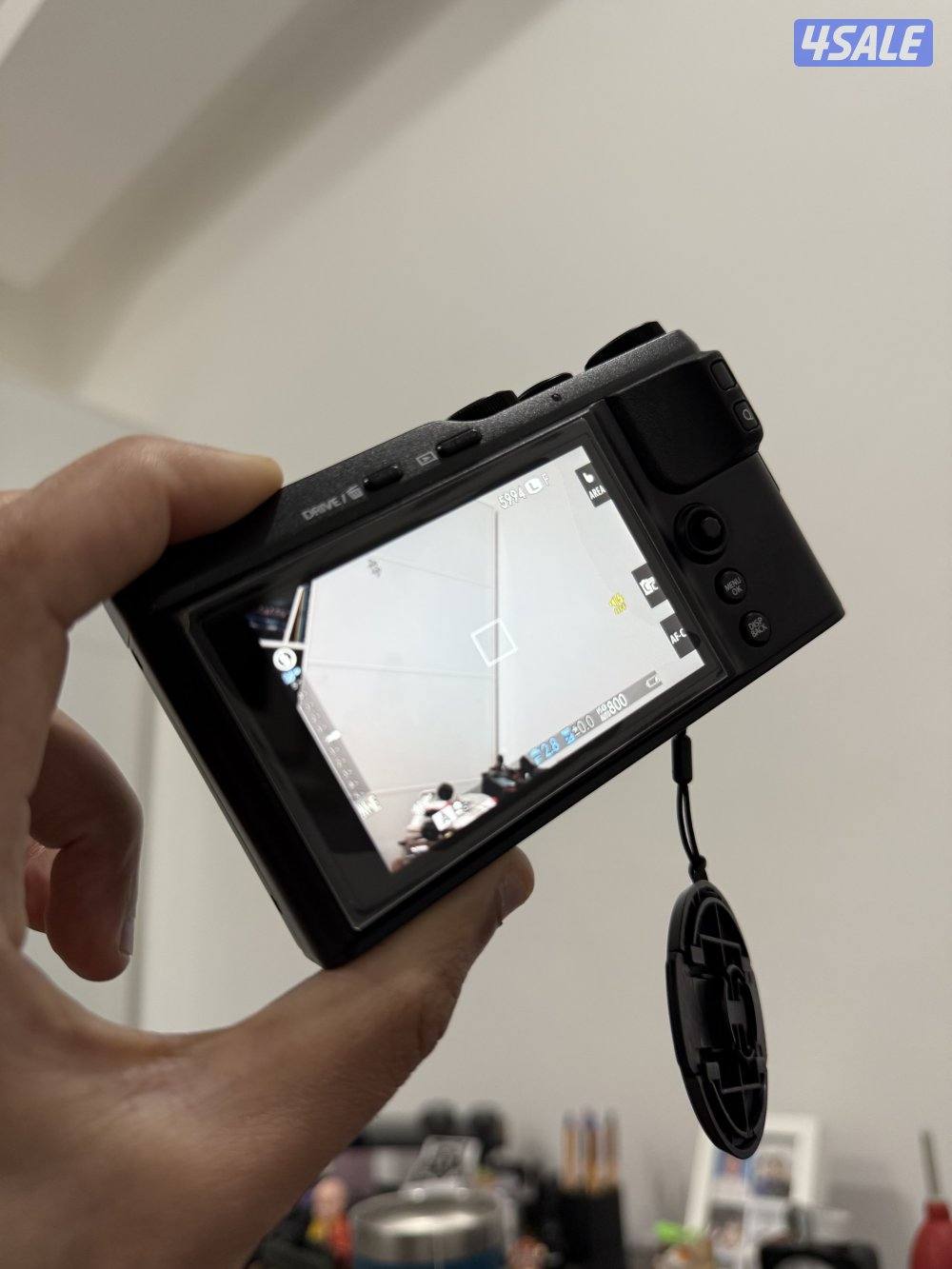 Fujifilm XF10 حالتها ممتازه، مع شاحنها فقط5