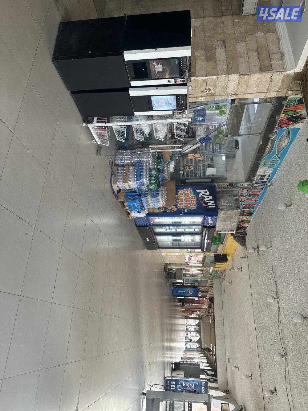 للبيع بقالة في ميدان حولي لدواعي السفر0