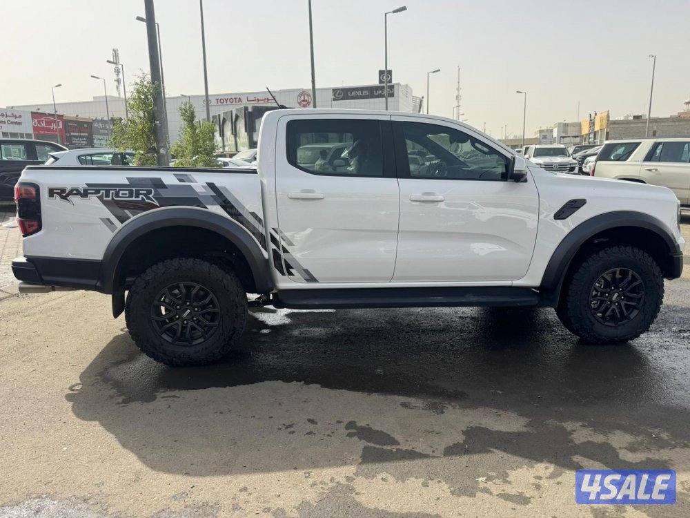 فورد RAPTOR-F150 موديل 2025 ماشى 3000 k.m  وارد الغانم .صبغ وكالة3