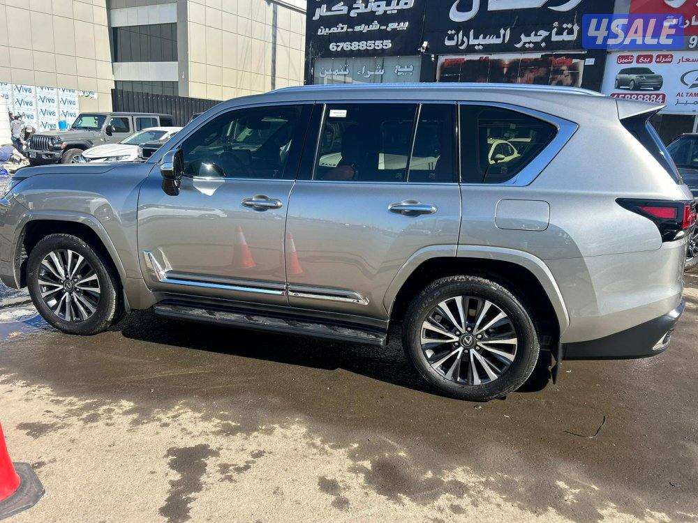 لكزس LX600 درجة اولى  twinturbo .V6 موديل 20242