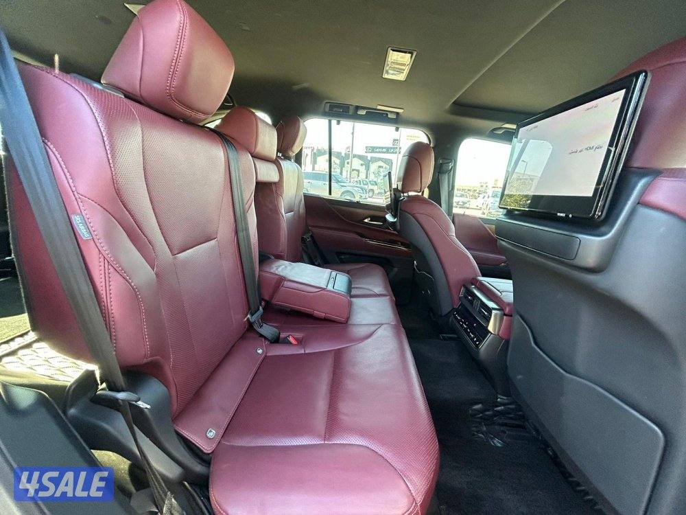 لكزس LX600 درجة اولى  twinturbo .V6 موديل 20244