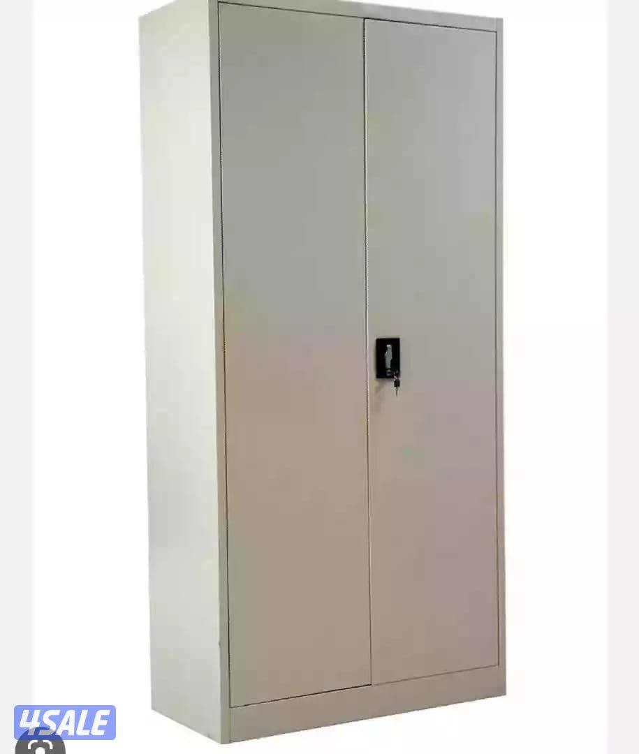 سرير حديد ومرتبه طبيه وبطانيه ومخده والملايات6