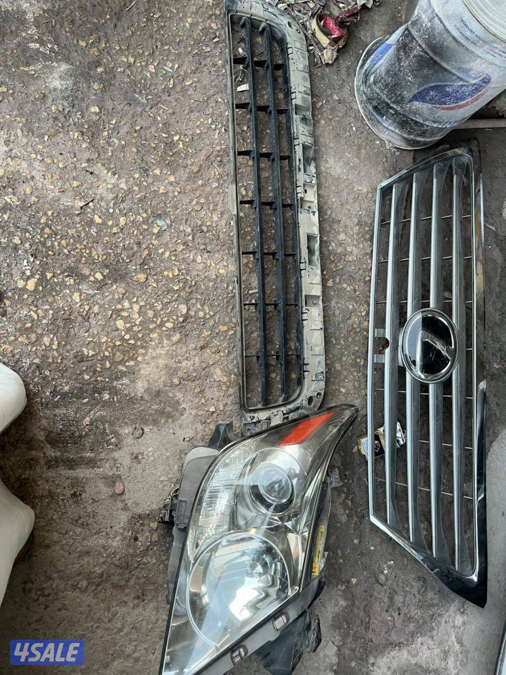 لكزس 570 من٢٠١١ وتحت ليت يمين شبك لحيه0