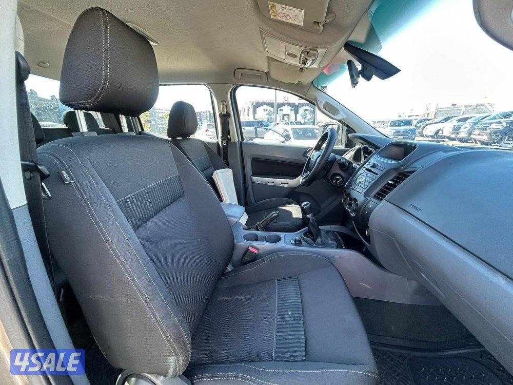 فورد راينجر موديل 2017 ماشى 184.000 k.m وارد الغانم.5