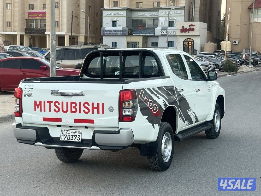 وانيت مستوبيشي - دبل جير - موديل 20232