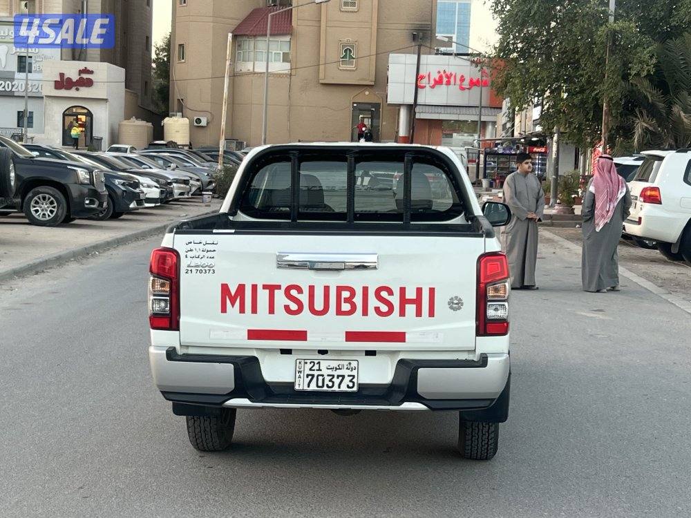 وانيت مستوبيشي - دبل جير - موديل 20237