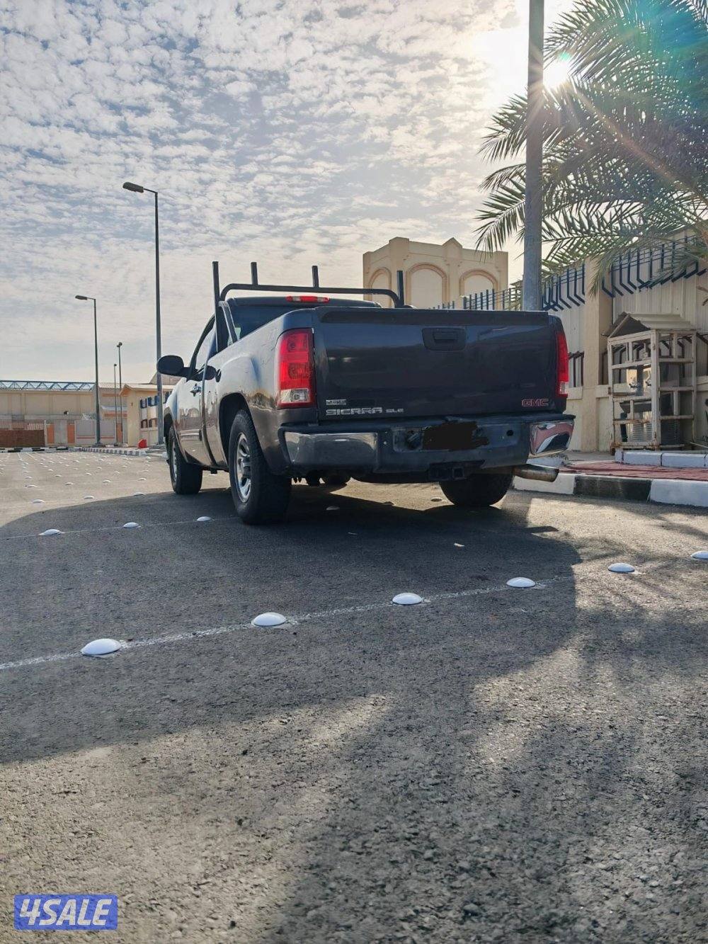 سيرا z71 2011 بترولي داكن4