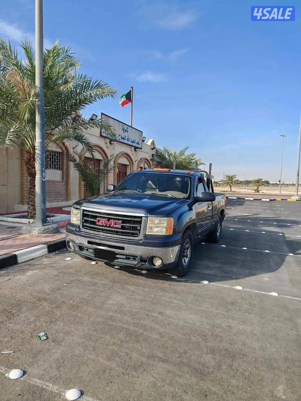 سيرا z71 2011 بترولي داكن8