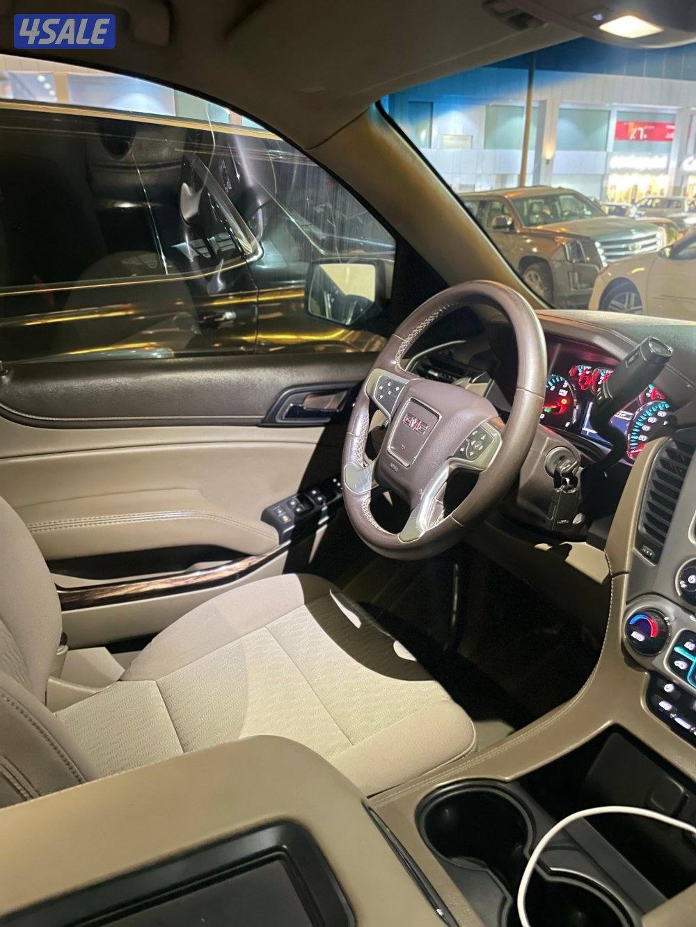 يوكن 2017 - كشن مفصول - دبل قير - ممشى 1920003