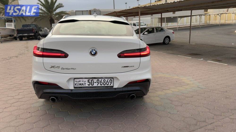 Bmw x4 20211