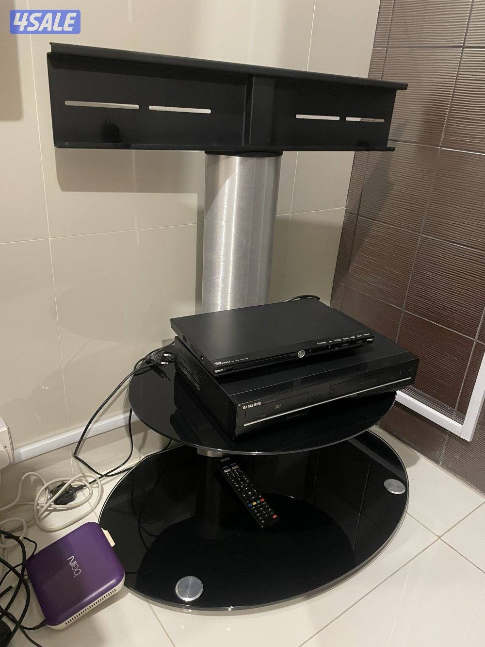 طاولة تلفاز مجانا - Free Table for TV0