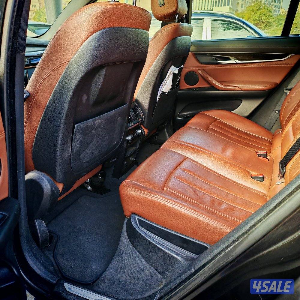 BMW  X6  2015. alghanim source. first owner. very good condition.6