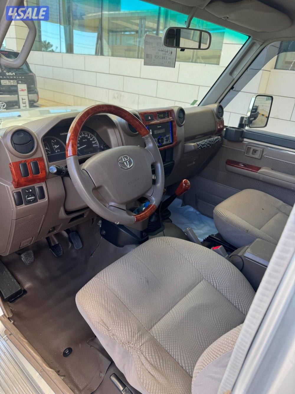 لاندكروزر ربع. الساير جيرعادي.6