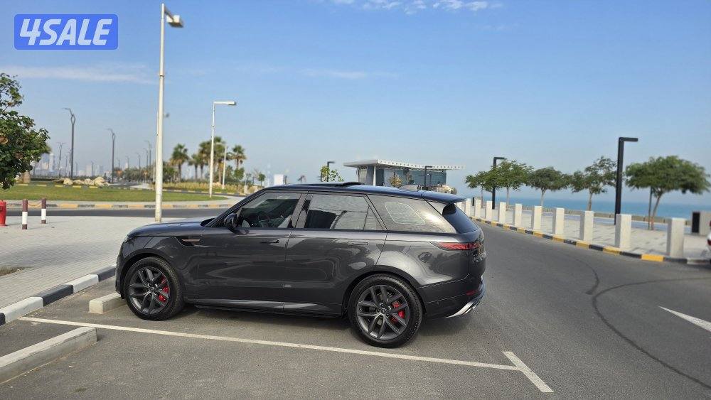 رنج روفر سبورت SE موديل 20255