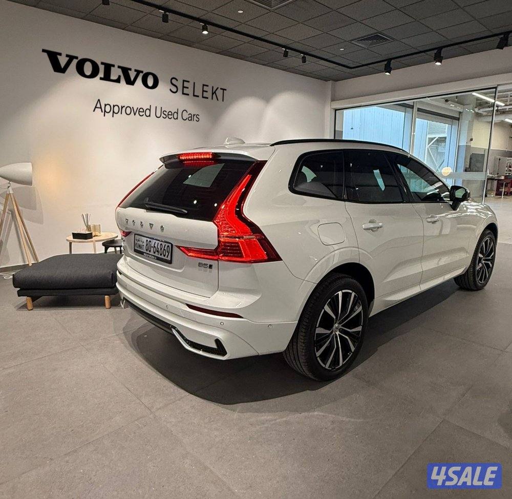 للبيع XC60 20242