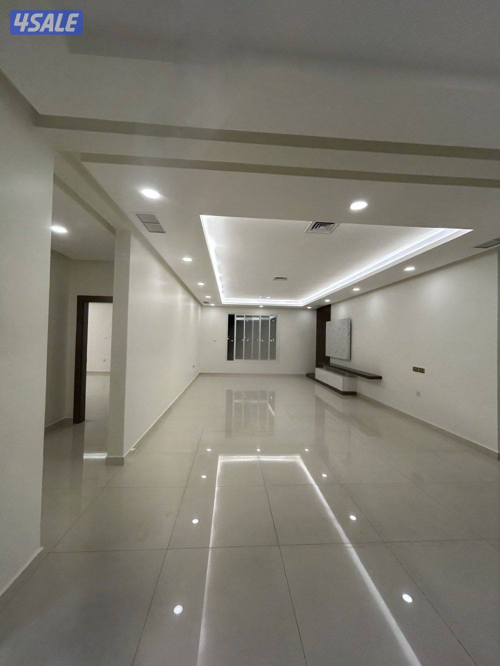 مشرف للايجار دور كامل كبييير ب850٠٠دك ٤غ ١غعامله وصاله3