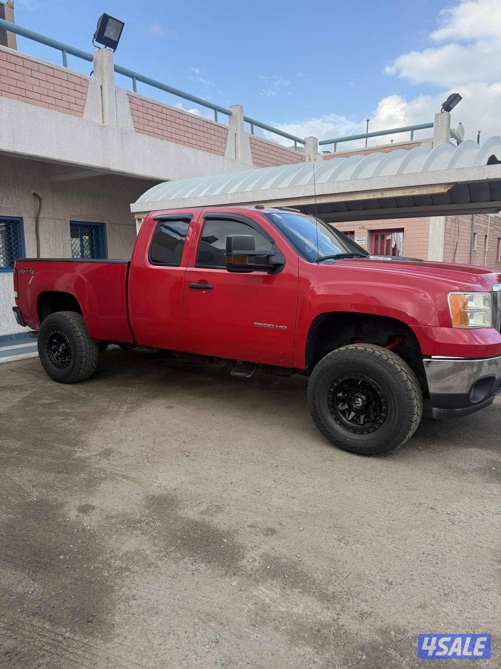 جي م سي سيرا ٢٠١١hbدبل ارظي شرط الفحص للجادين الوانيت. عليه اظافات10