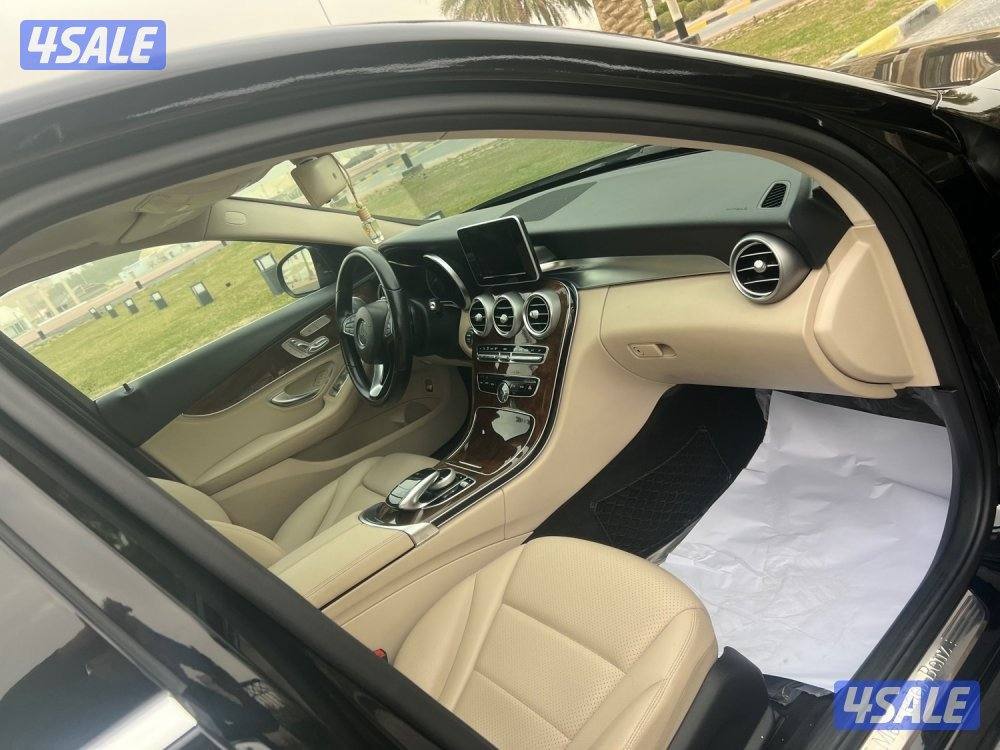 مرسيدس C300 كامله بانوراما السيارة ممتازه ماتحتاج شئ ان شاء الله5