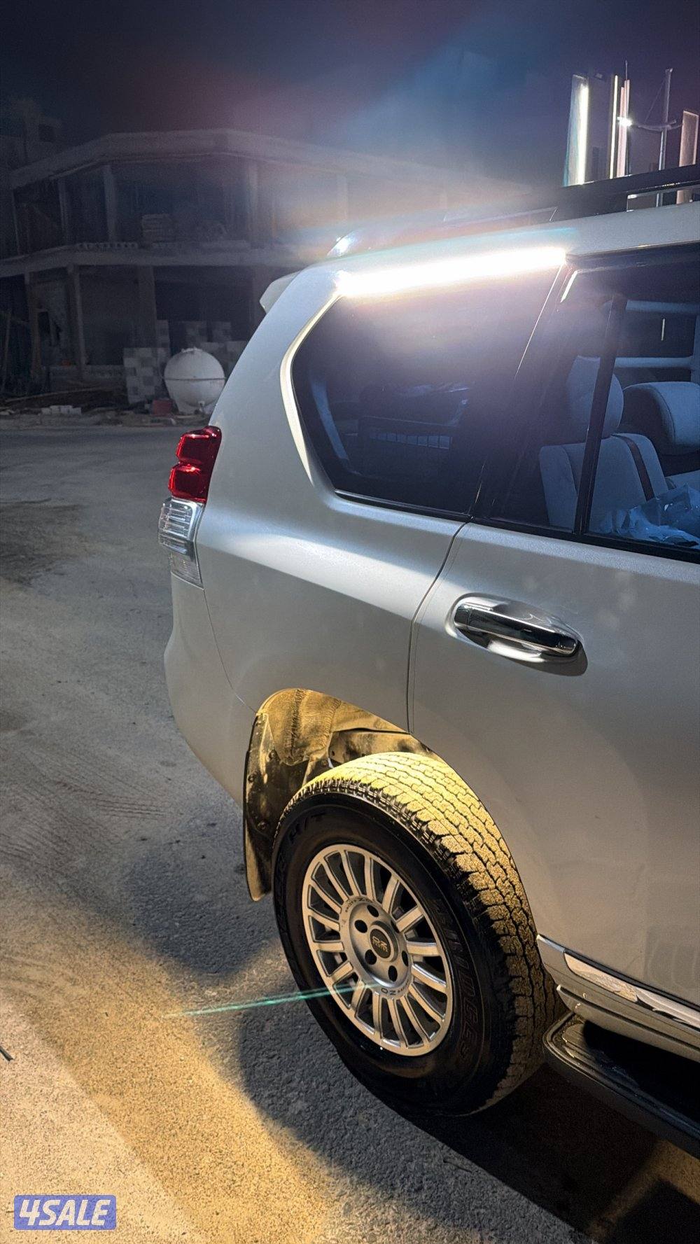 للبيع برادو نظيف جدا ونادر بحالة وكاله11