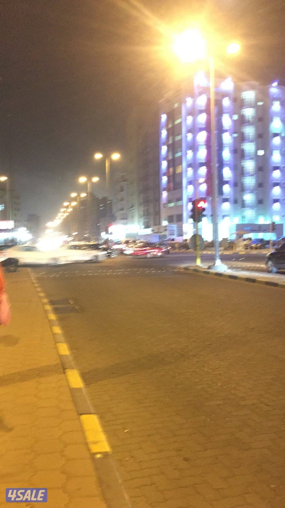 مطلوب سا هاف لوري لمصنع رخام العمر من 25ل350