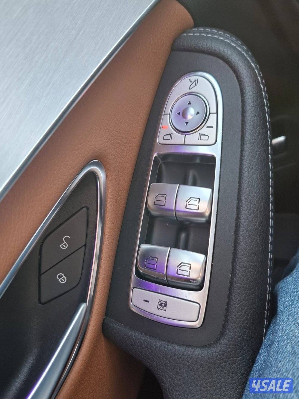 مرسيدس C180 موديل ٢٠٢٠ ماكينه ١٦٠٠ سي سي11