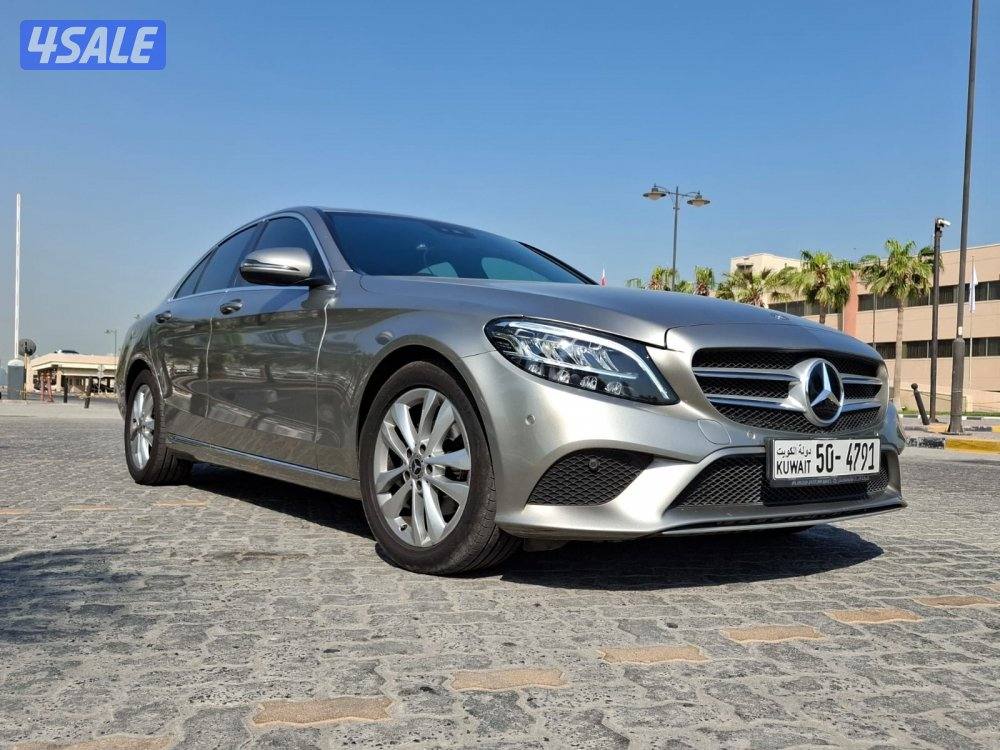 مرسيدس C180 موديل ٢٠٢٠ ماكينه ١٦٠٠ سي سي10