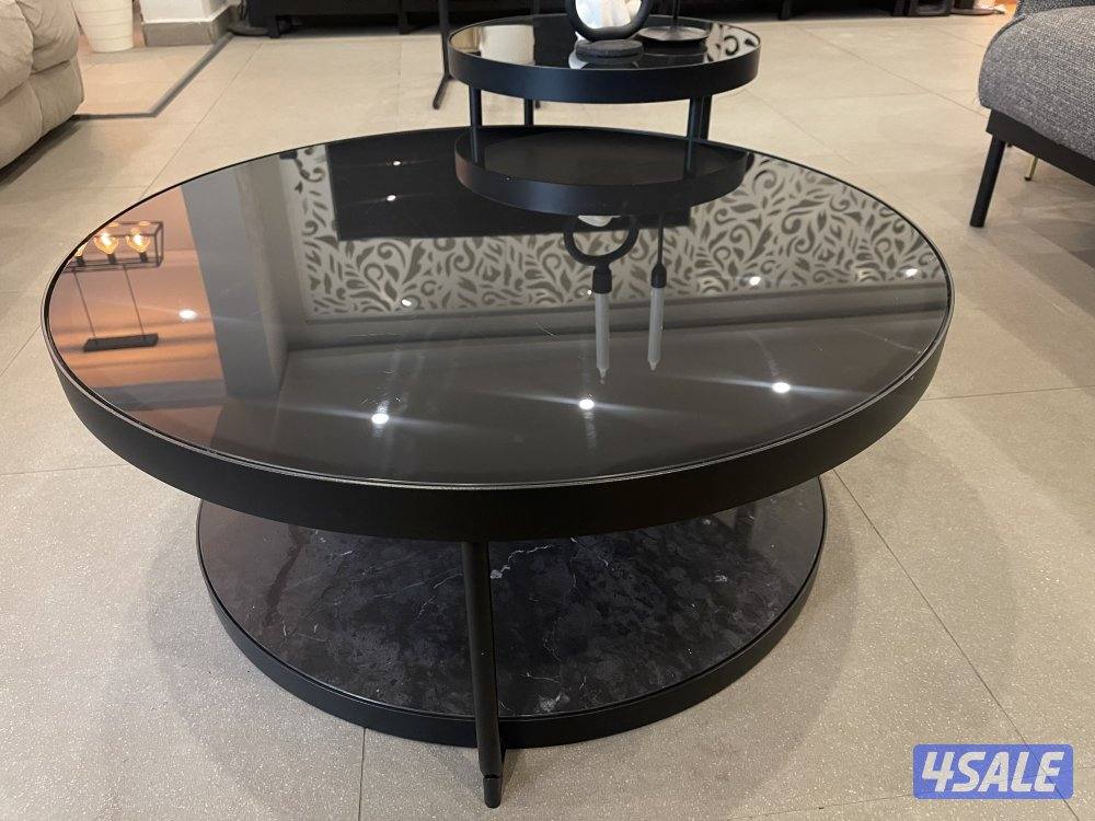 طقم جلوس مع طاولتين5