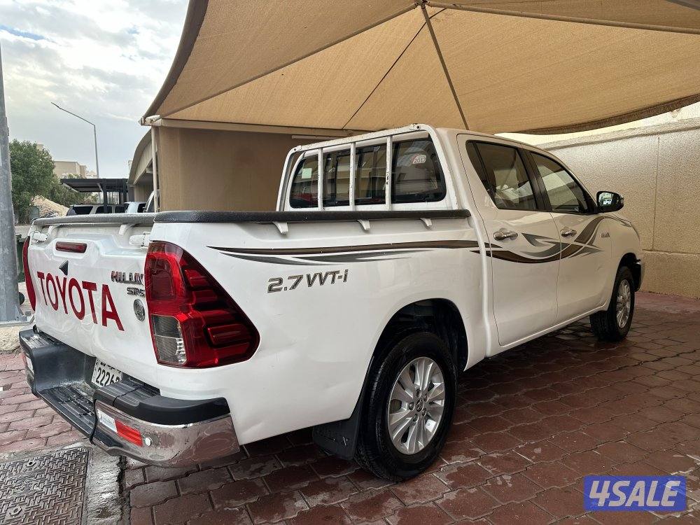 وانيت تيوتا هايلوكس 2017 شرط الفحص بحاله ممتازه تماتيك من غير دبل3