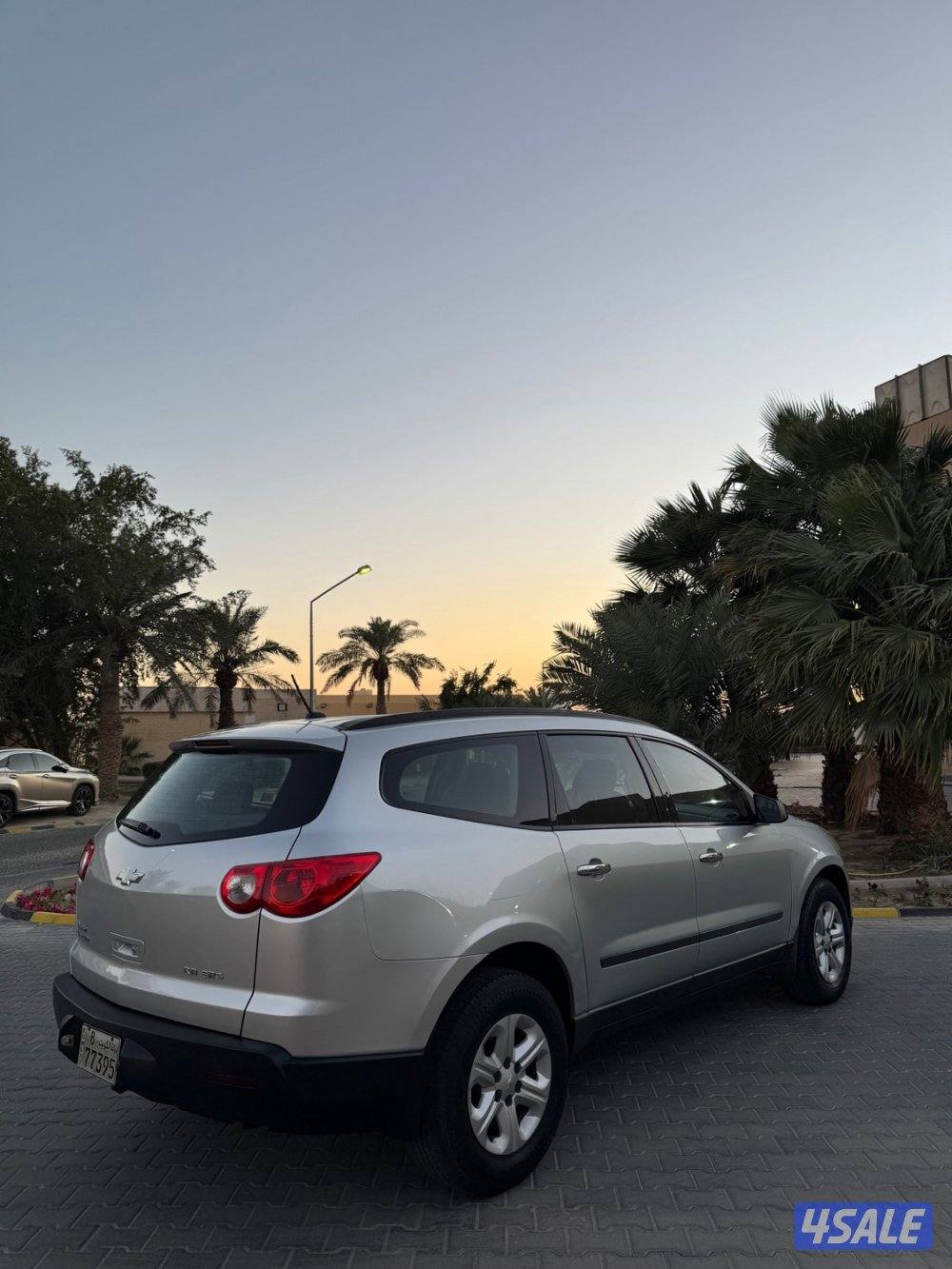 للبيع جيب ترافيرس 2012 بحالة الوكالة3