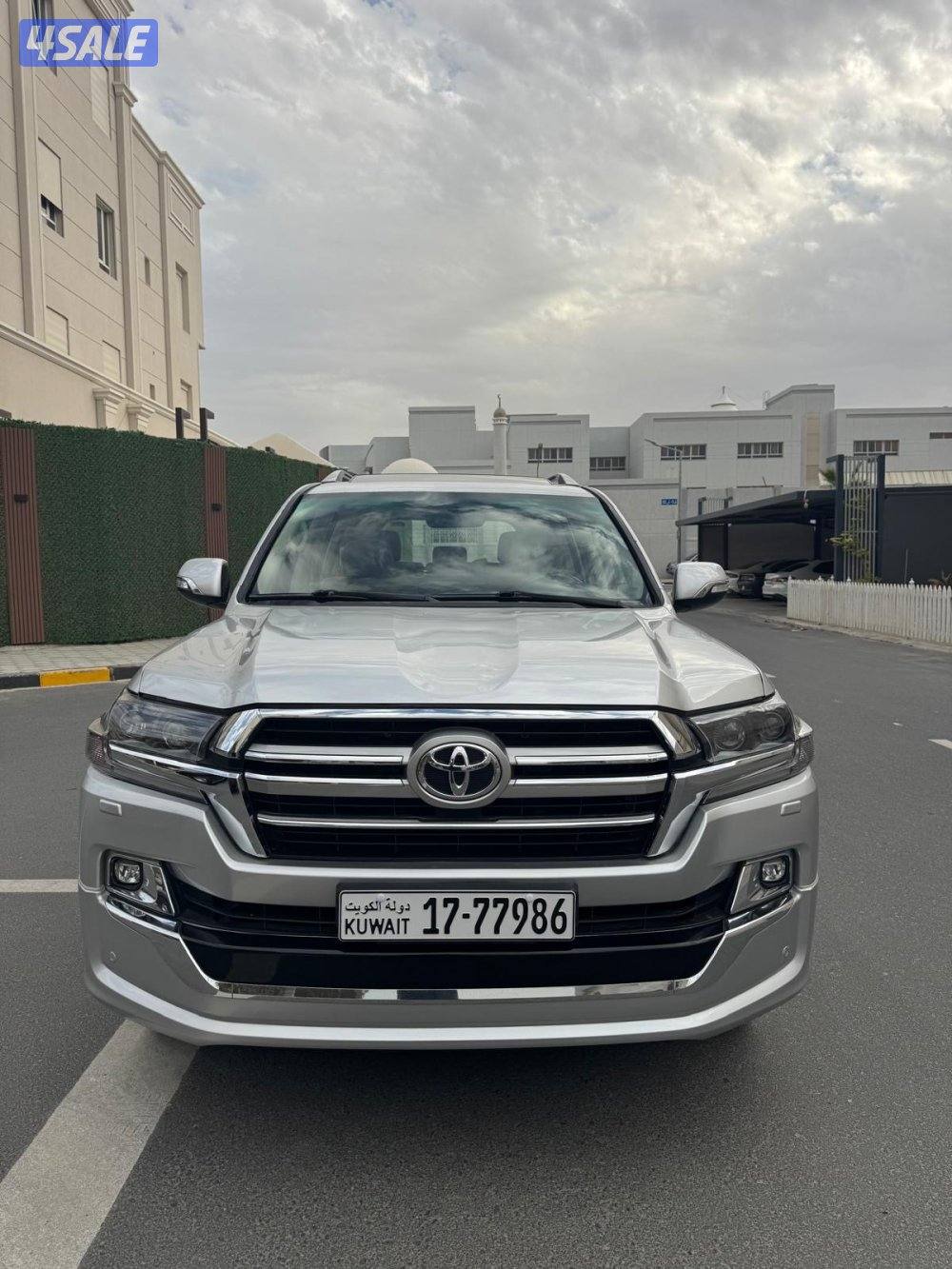 لاند كروزر 2020 قراند تورنق0