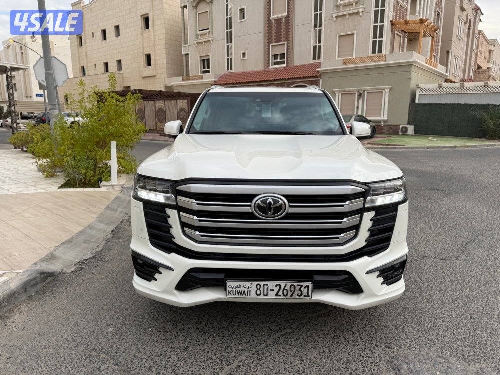 للبيع لاندكروزر 20243