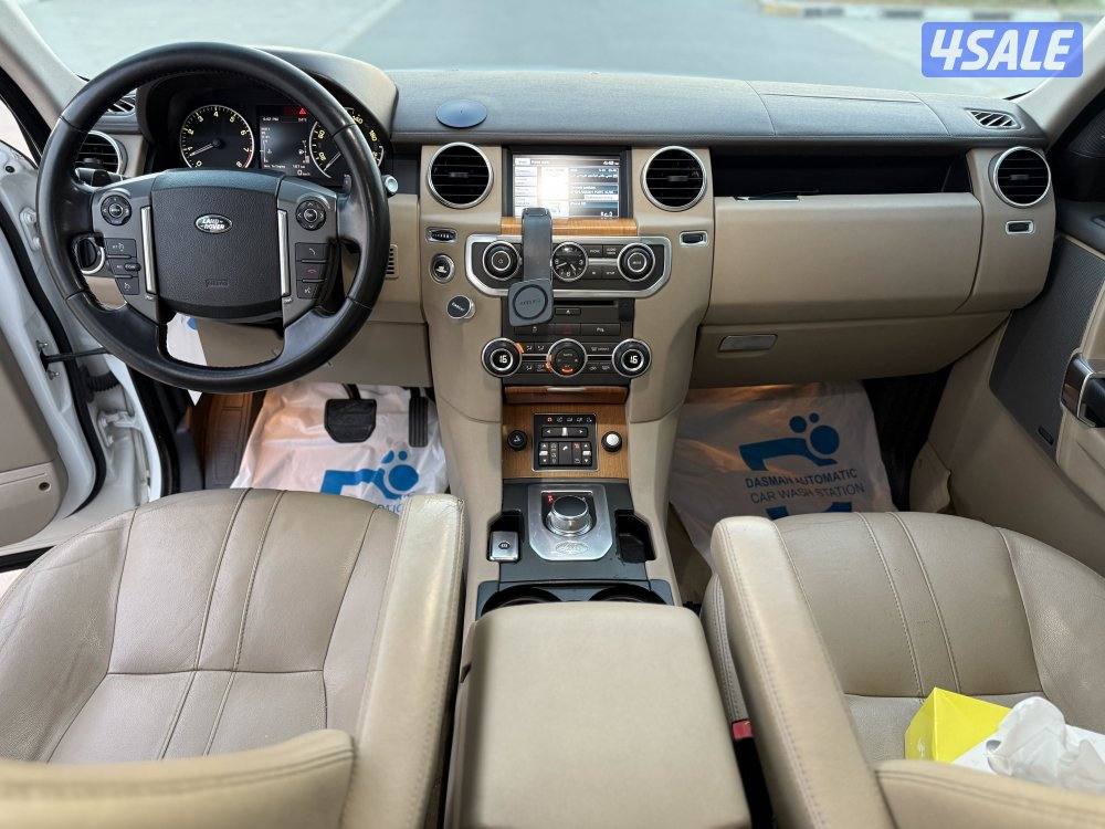 لاند روفر LR48