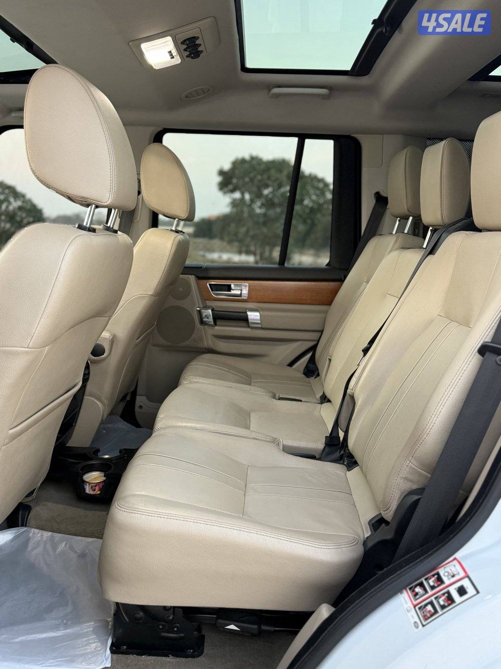 لاند روفر LR410