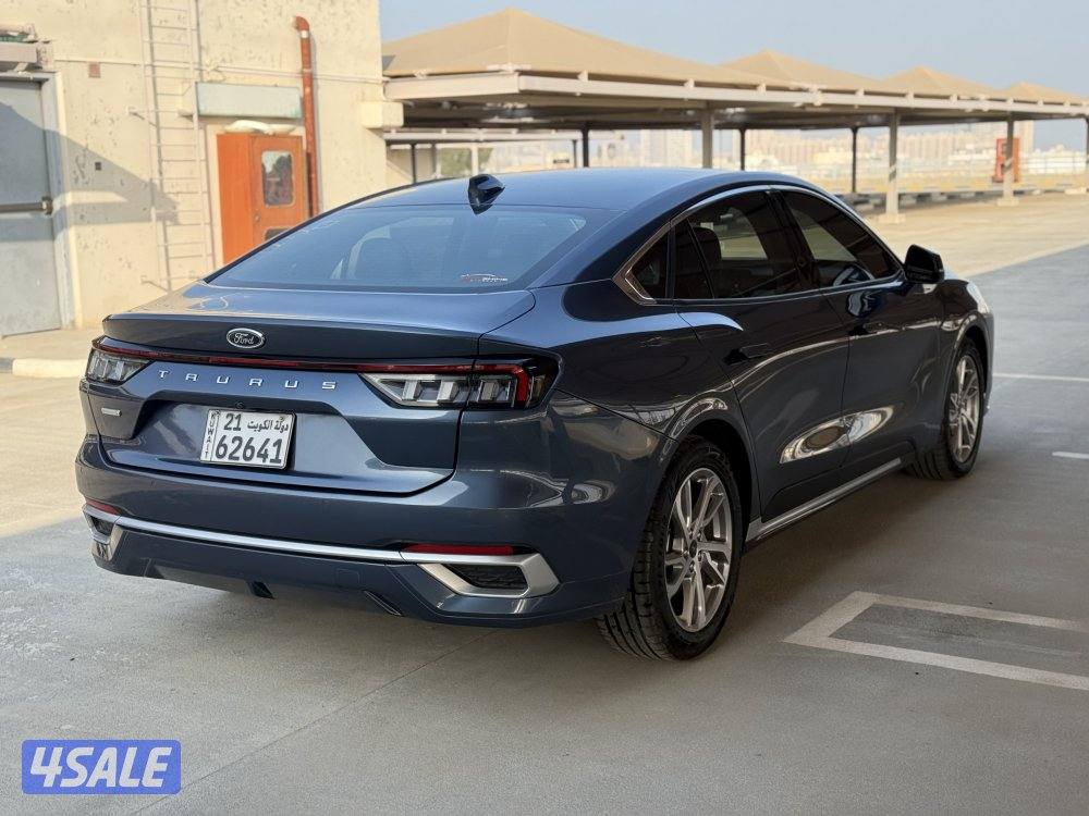 فورد تورس فئة الترند4