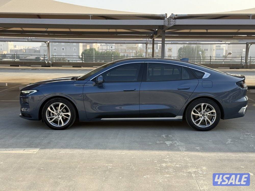 فورد تورس فئة الترند5