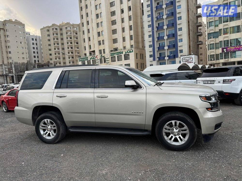 للبيع تاهو موديل 2017 دبل قير عداد ١٣٦5