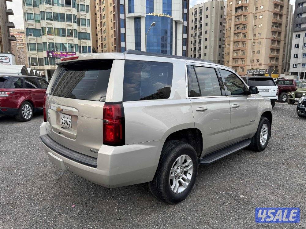 للبيع تاهو موديل 2017 دبل قير عداد ١٣٦6