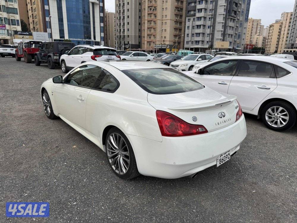 للبيع موديل 2016 شرط الفحص2