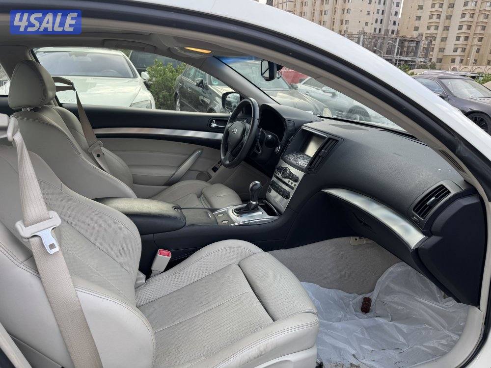 للبيع موديل 2016 شرط الفحص4