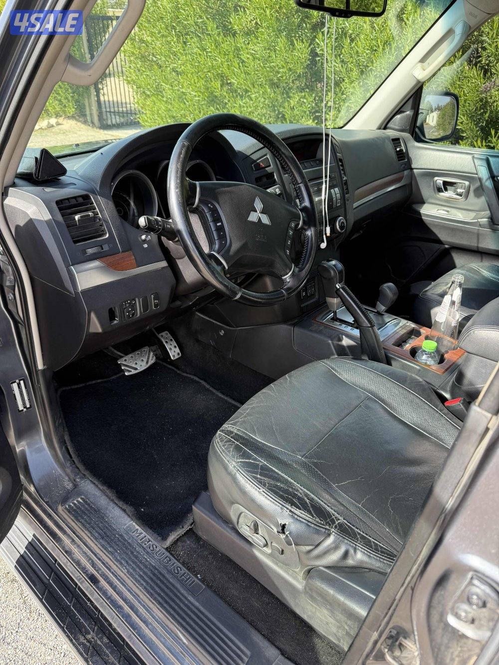 للبيع باجيرو موديل200810