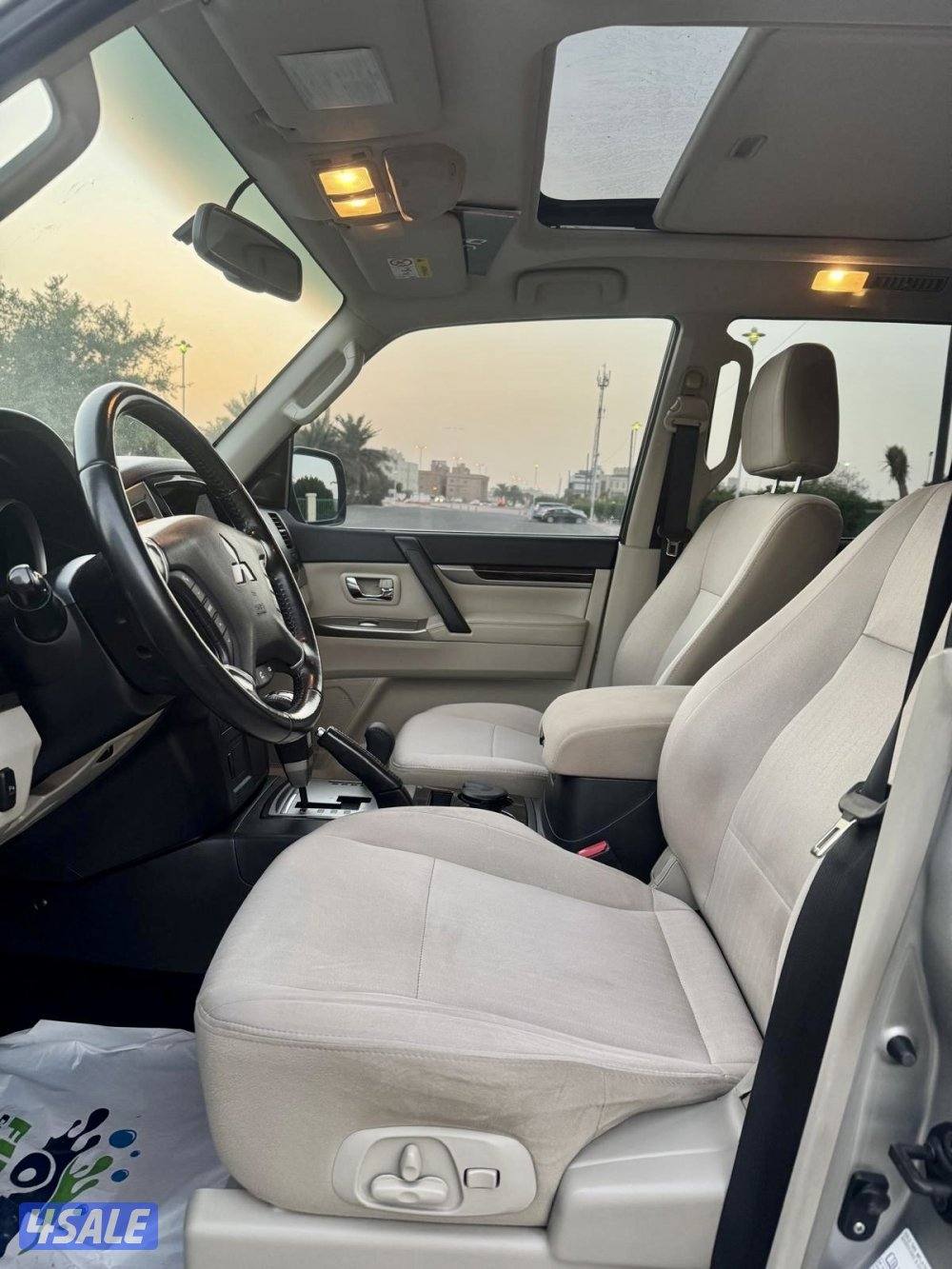 Mitsubishi pajero full option 20199