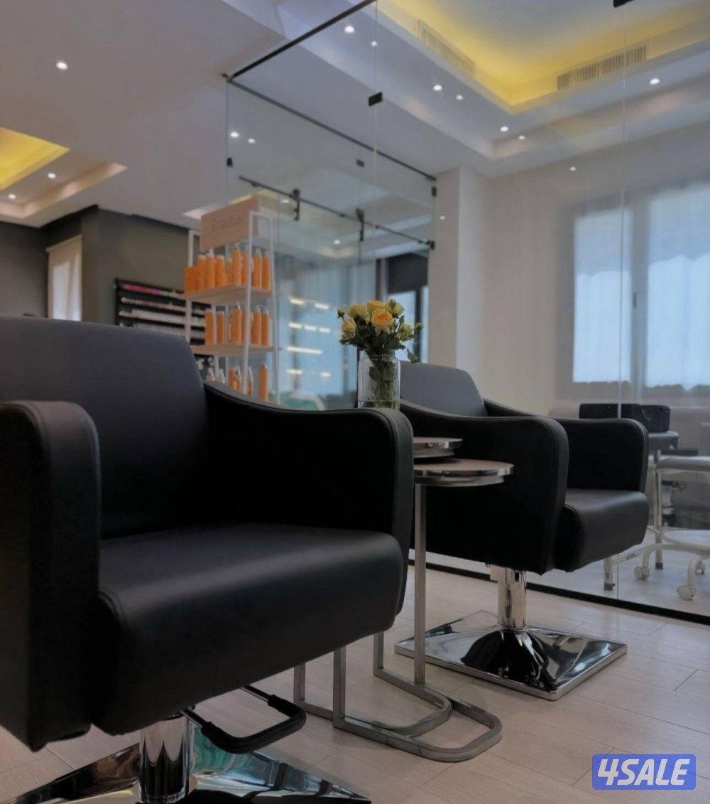 women’s salon for sale صالون نسائي للبيع0