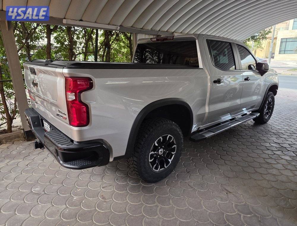 سلفرادو zr2 20223