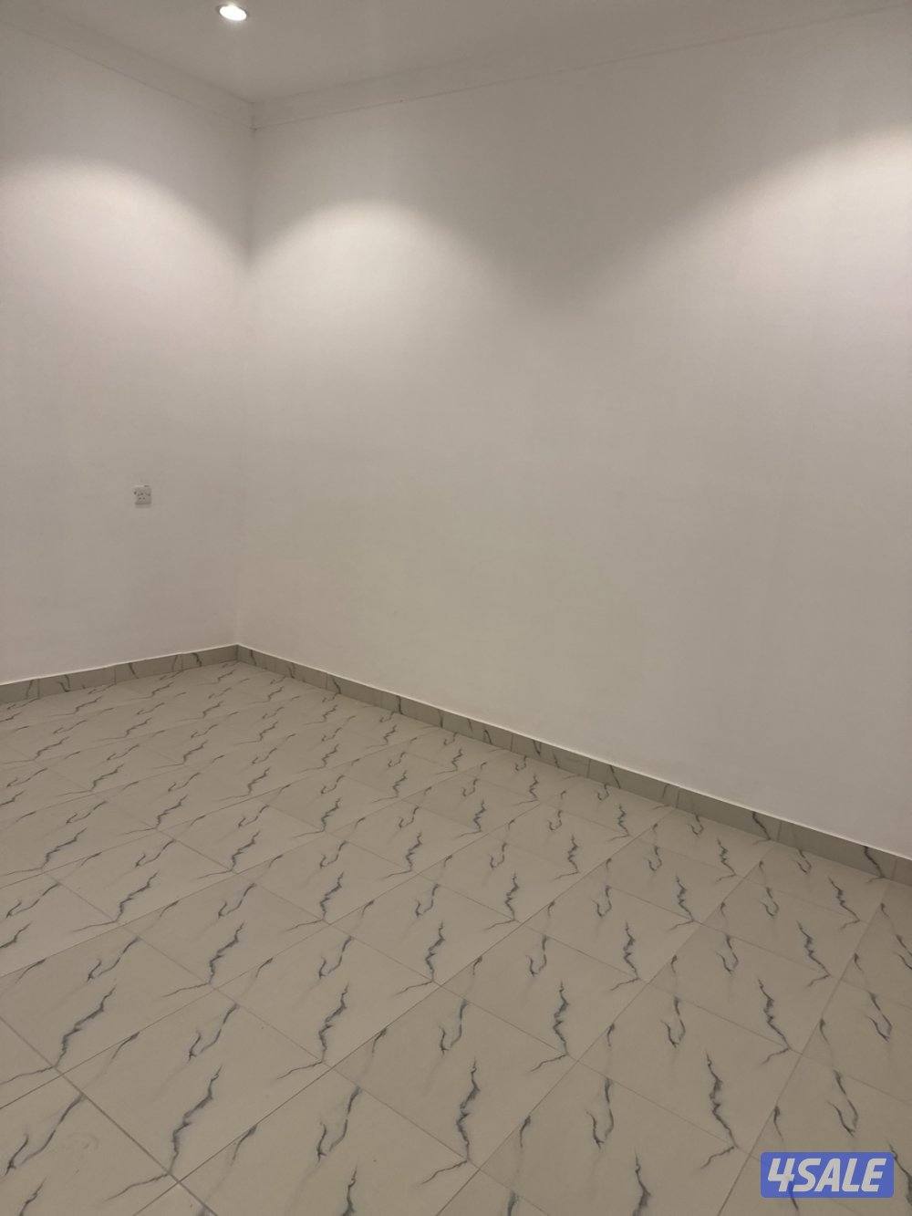 دور اول كامل جديد لم يستأجر من قبل مع مصعد1