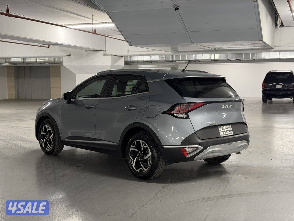 كيا سبورتاج موديل 2023 بحالة الوكاله نقبل التثمين و البدل5