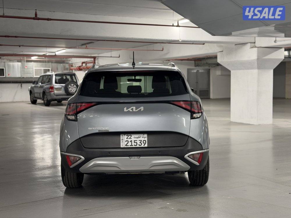 كيا سبورتاج موديل 2023 بحالة الوكاله نقبل التثمين و البدل7
