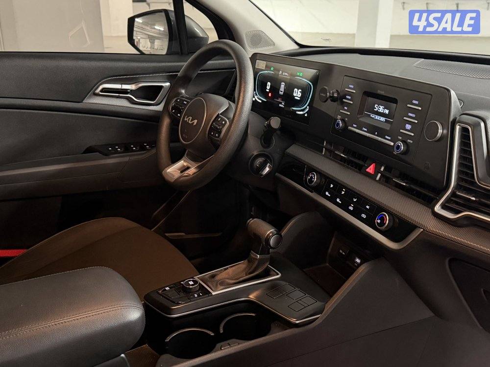 كيا سبورتاج موديل 2023 بحالة الوكاله نقبل التثمين و البدل8