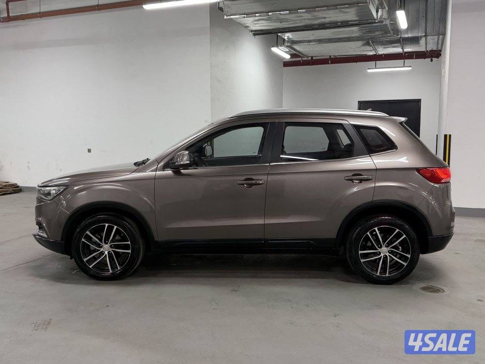 فاو X40 موديل 2019 عداد 73 الف كم كامل المواصفات بحاله ممتازه1