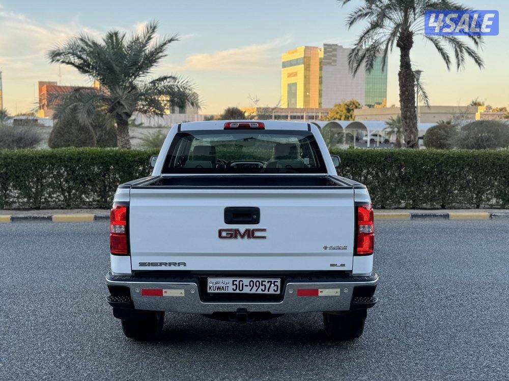 جي ام سي سيرا Z71 موديل 2018 بحاله الوكاله4