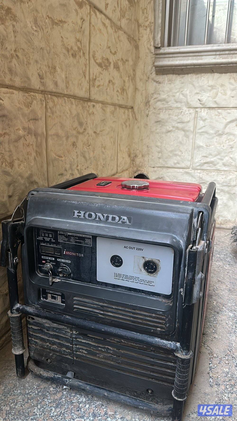 ماطورين هوندا وكالة كاتم واحد بقوة ٦٥٠٠ وواحد بقوة ٣٠٠٠ المواطير نظيفه5